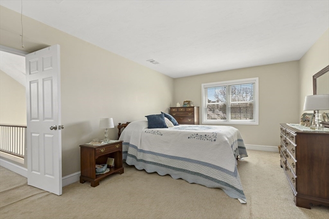 530 White Cliff Drive Plymouth MA 02360