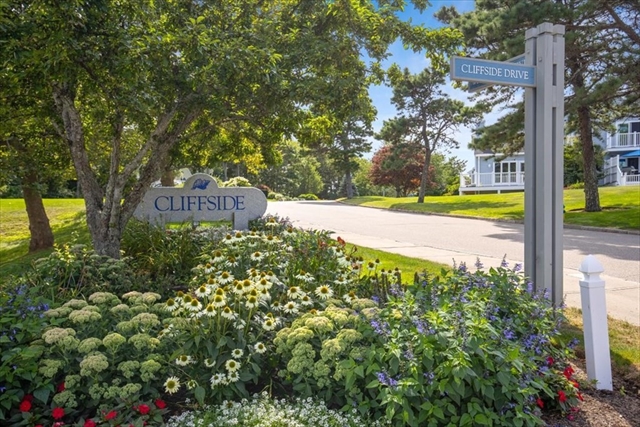 18 Cliffside Drive Plymouth MA 02360