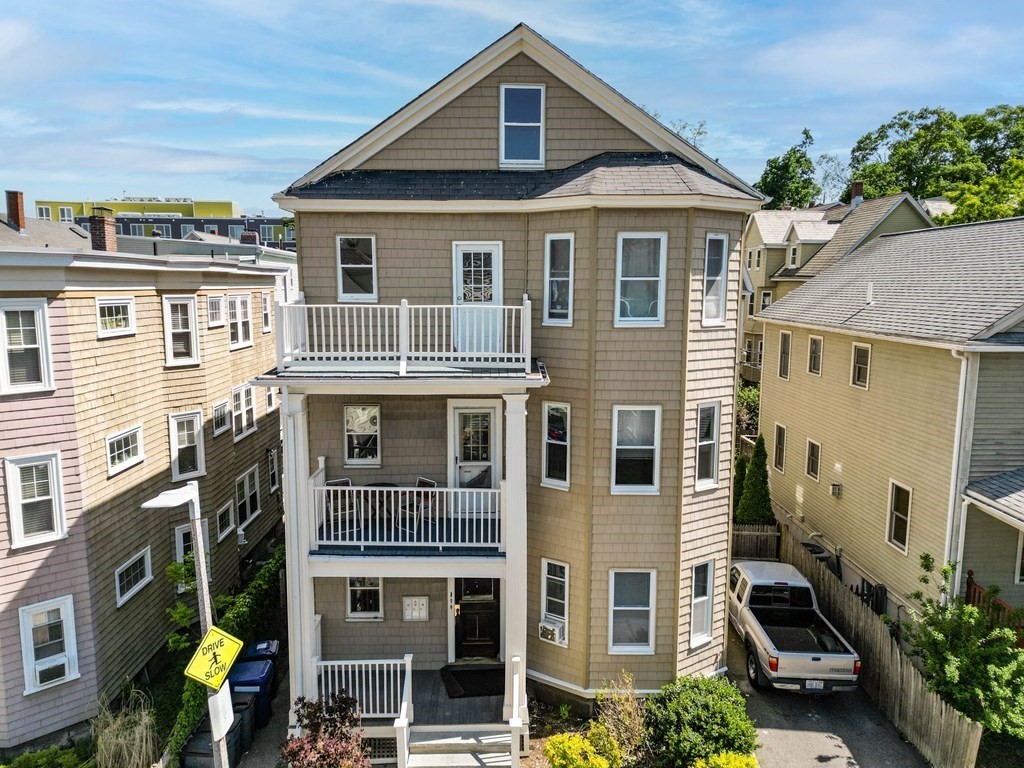 20 Woodlawn Street, Boston - Jamaica Plain, MA 02130