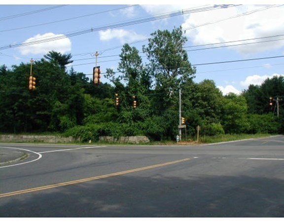 483 Thurston, Wrentham, MA 02093 - Image 4