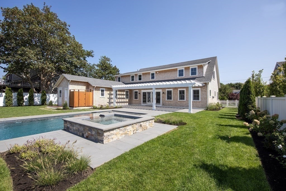 14 Mill Hill Road, Edgartown, MA Image 38