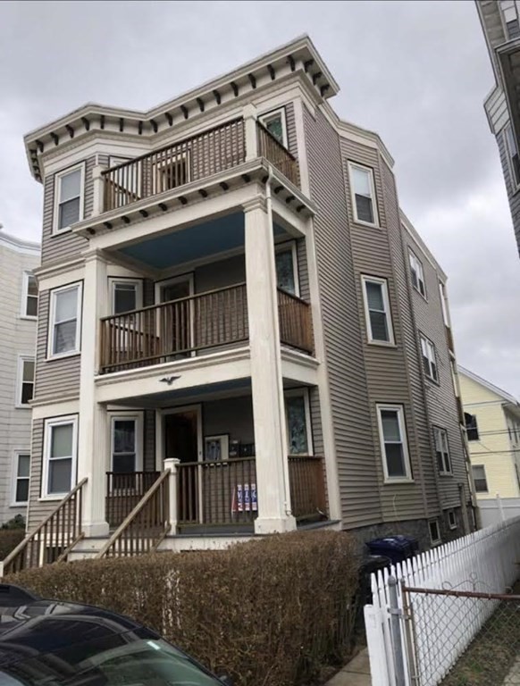 7 Saint Marks Rd, Boston - Dorchester, MA 02124