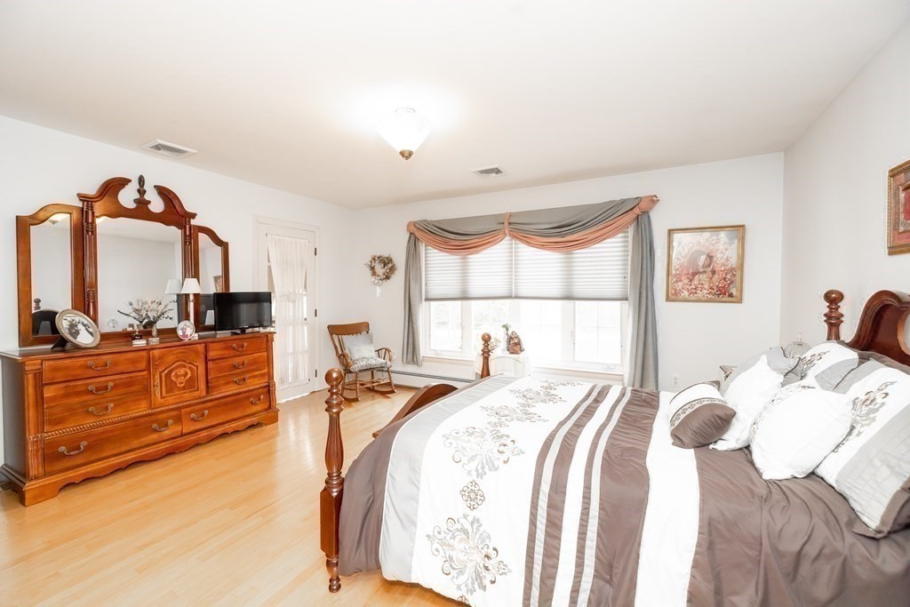 westport - #73122381