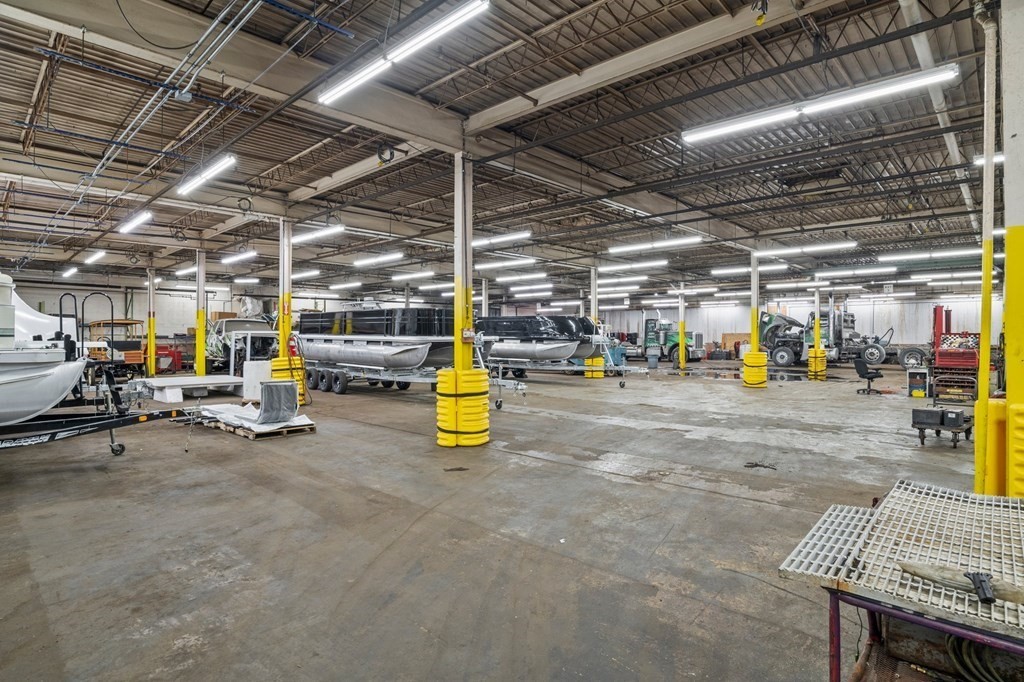 55 East St, Ware, MA 01082 - Image 12