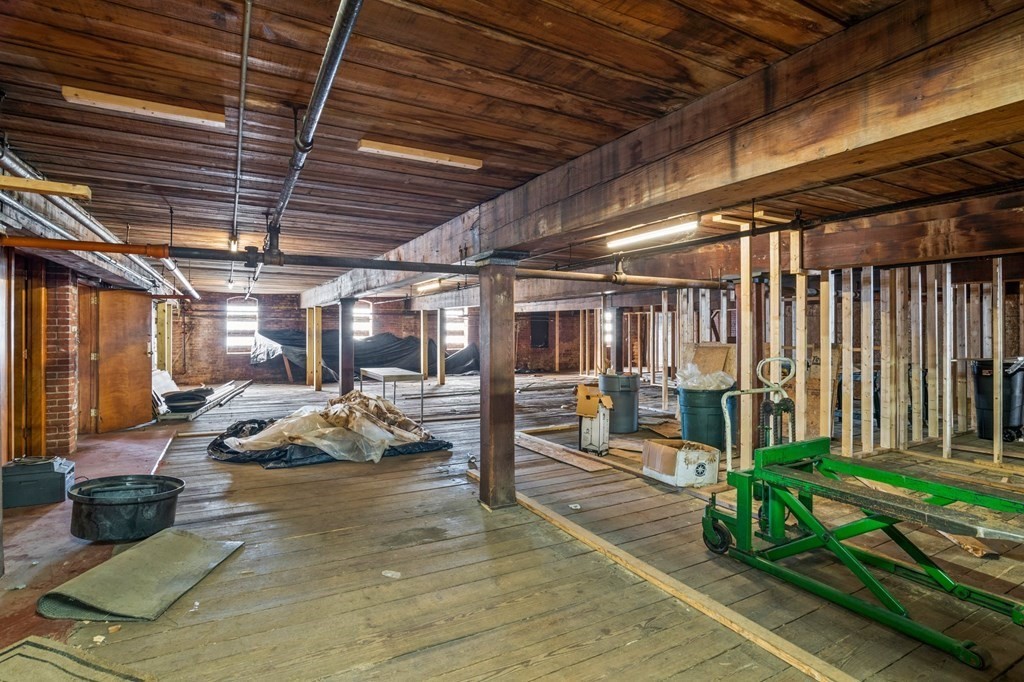 55 East St, Ware, MA 01082 - Image 18