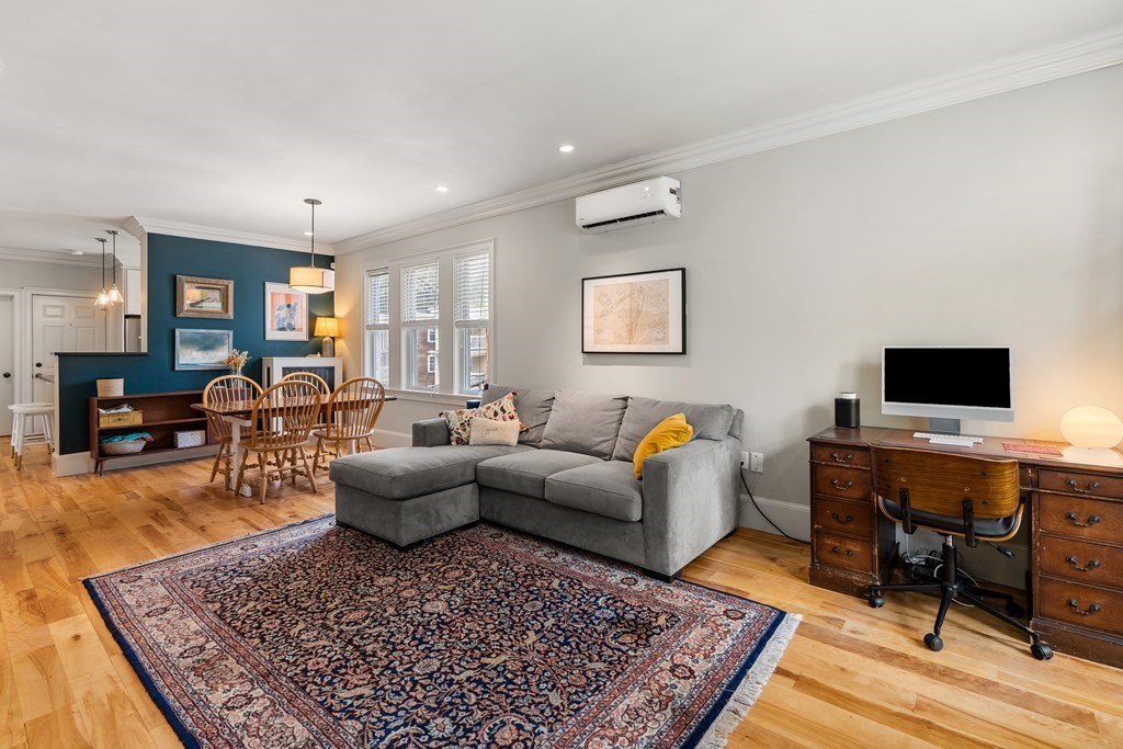 Jamaica Plain 2 Bed 1 Bath Condo for Sale 620,000