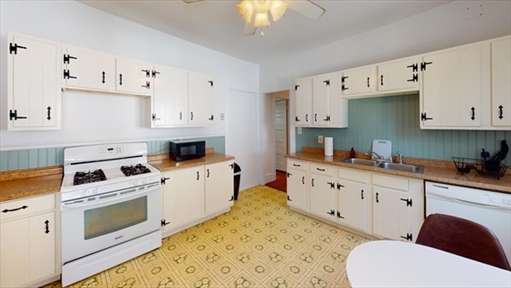 30 Roseclair, Apt 2