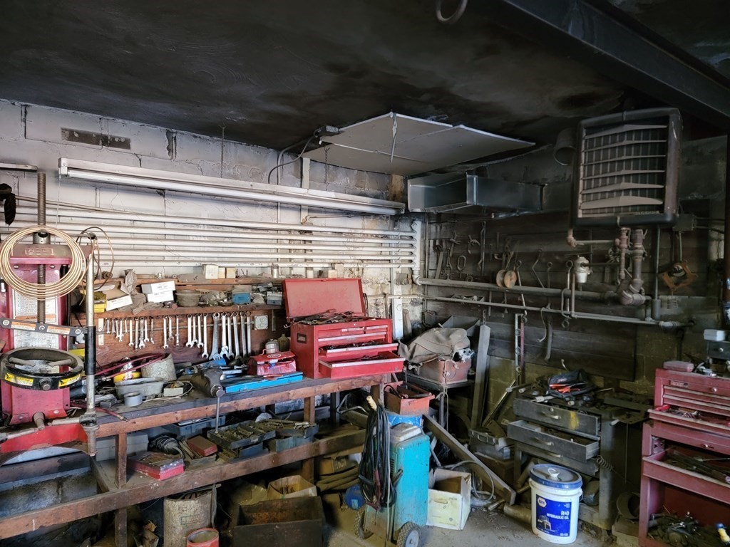 55 West St, Ware, MA 01082 - Image 16