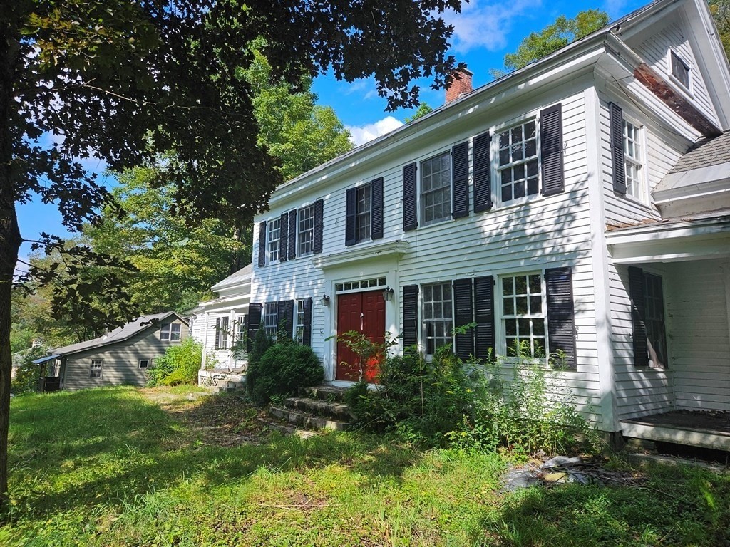 27 Prentice Place Becket MA 01223