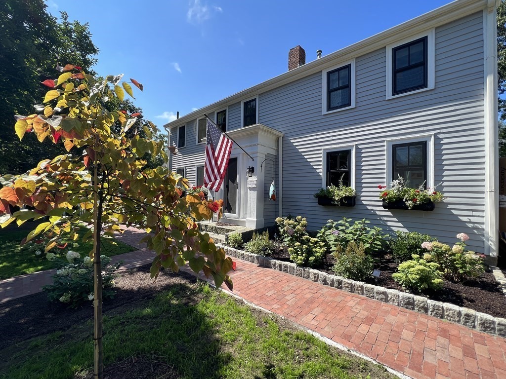 4 High Street Court Rockport MA Real Estate Listing 73161435 4 High Street Court Rockport MA Real Estate Listing 73161435