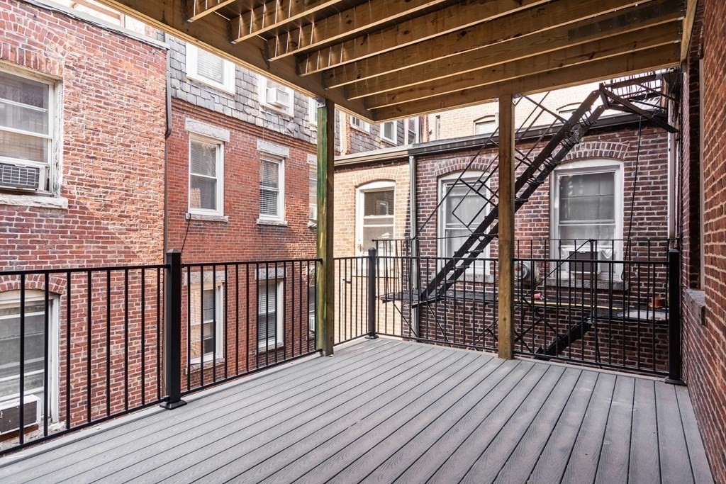 166 Salem Unit 6, Boston - North End, MA 02113