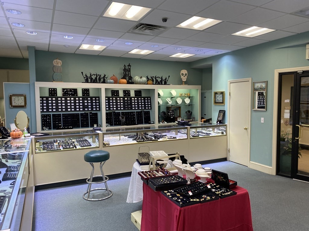 333 Washington Unit 304,305+, Downtown, Boston, MA 02108 - Image 6