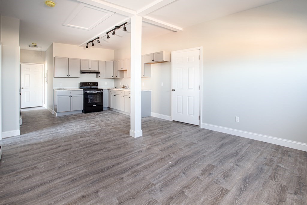 1429 S Main St, Fall River, MA 02724 - Image 20