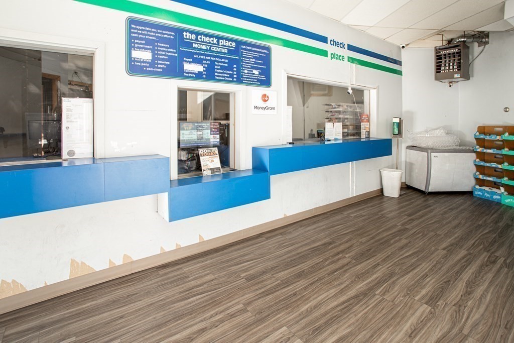 1429 S Main St, Fall River, MA 02724 - Image 4