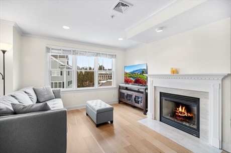 23 Maple St