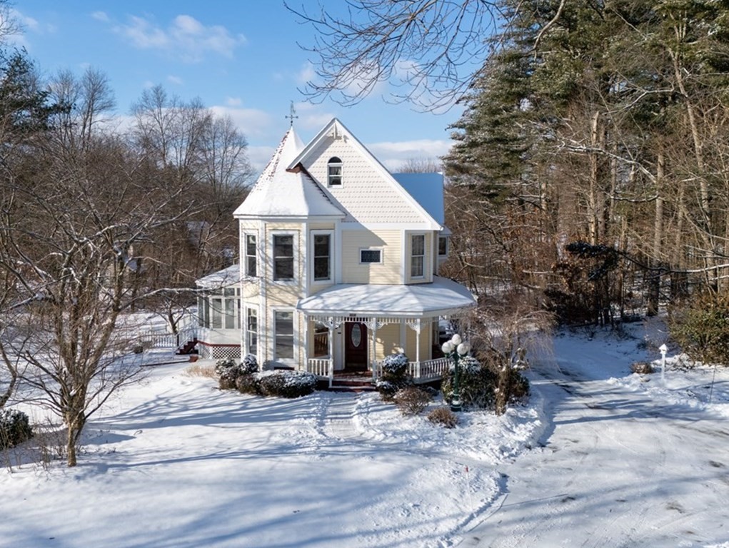 51 Bridle Road Ludlow MA 01056