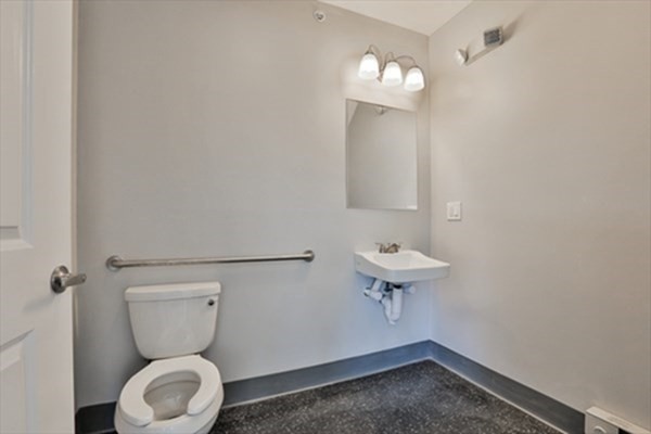 23 Hale Street Unit C, Newburyport, MA 01950 - Image 4