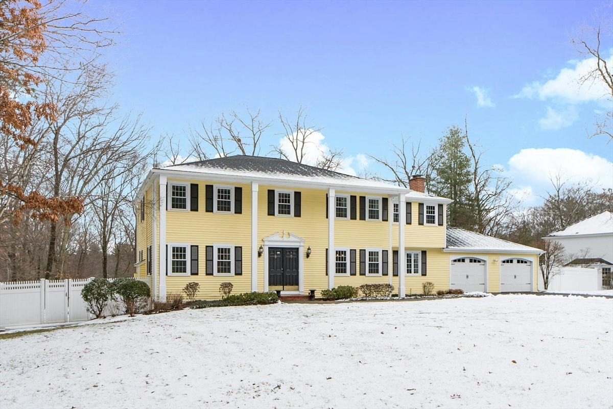 68 Indian Hill Road Medfield MA 02052
