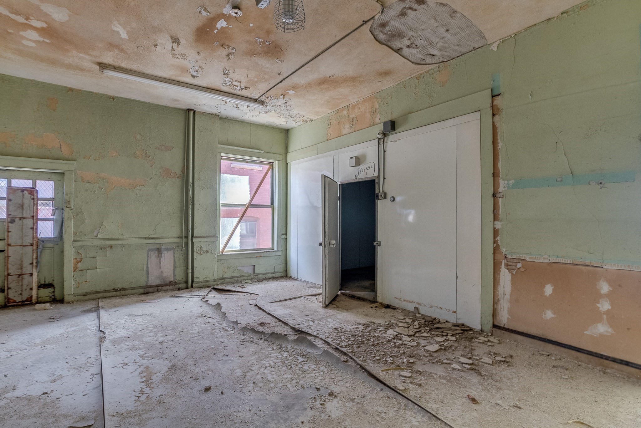 567 Dwight St, Holyoke, MA 01040 - Image 8