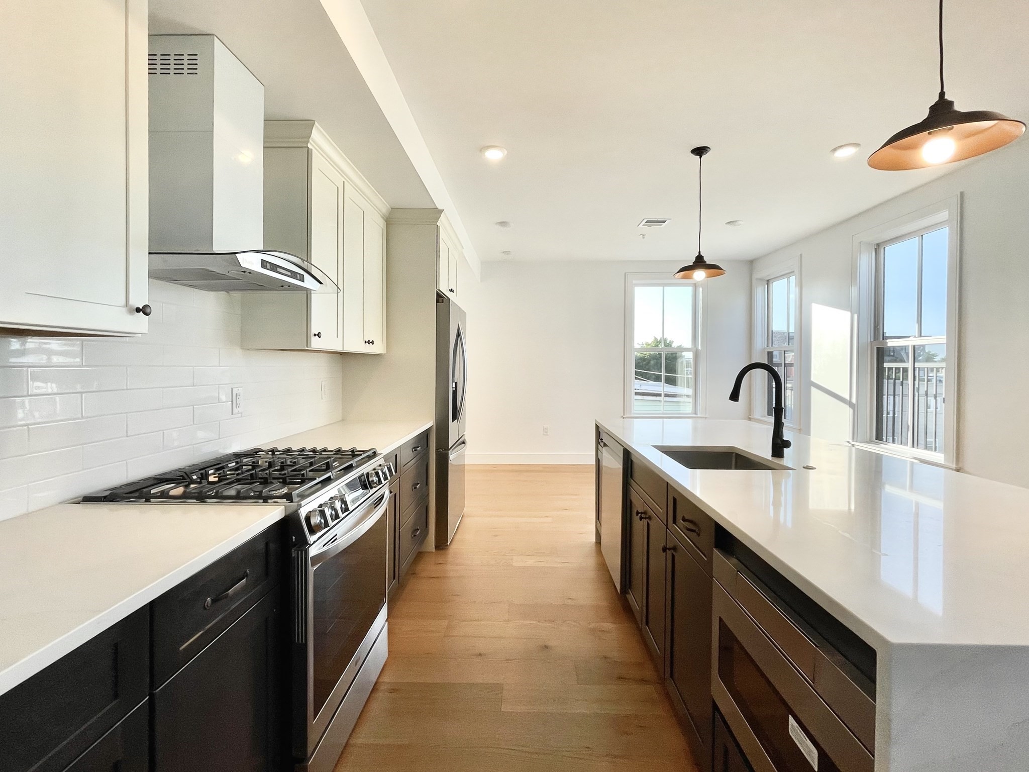 165 Everett St Unit 7, East Boston, Boston, MA 02128 - Image 5