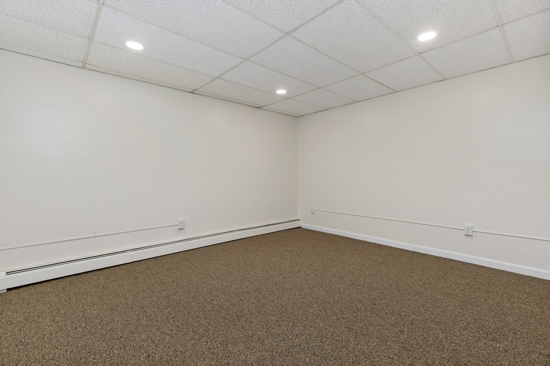 35 W Main St Unit LL3, Georgetown, MA 01833 - Image 9