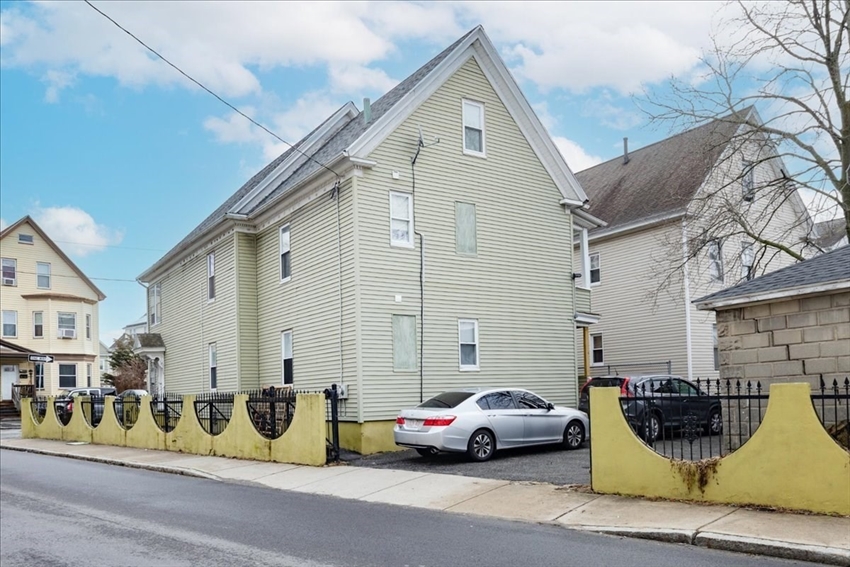 122-124 Bunkerhill St, Lawrence, MA Image 37