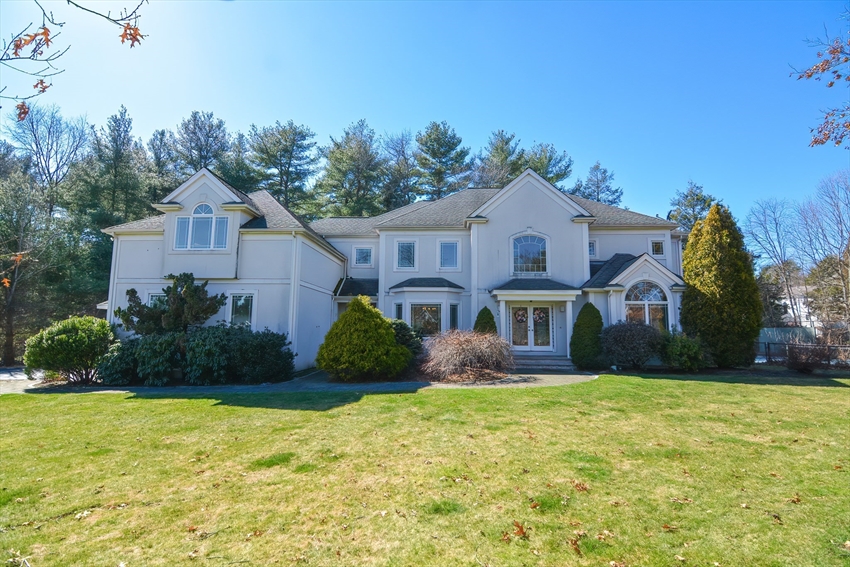 25 Colts Crossing, Canton, MA Image 1