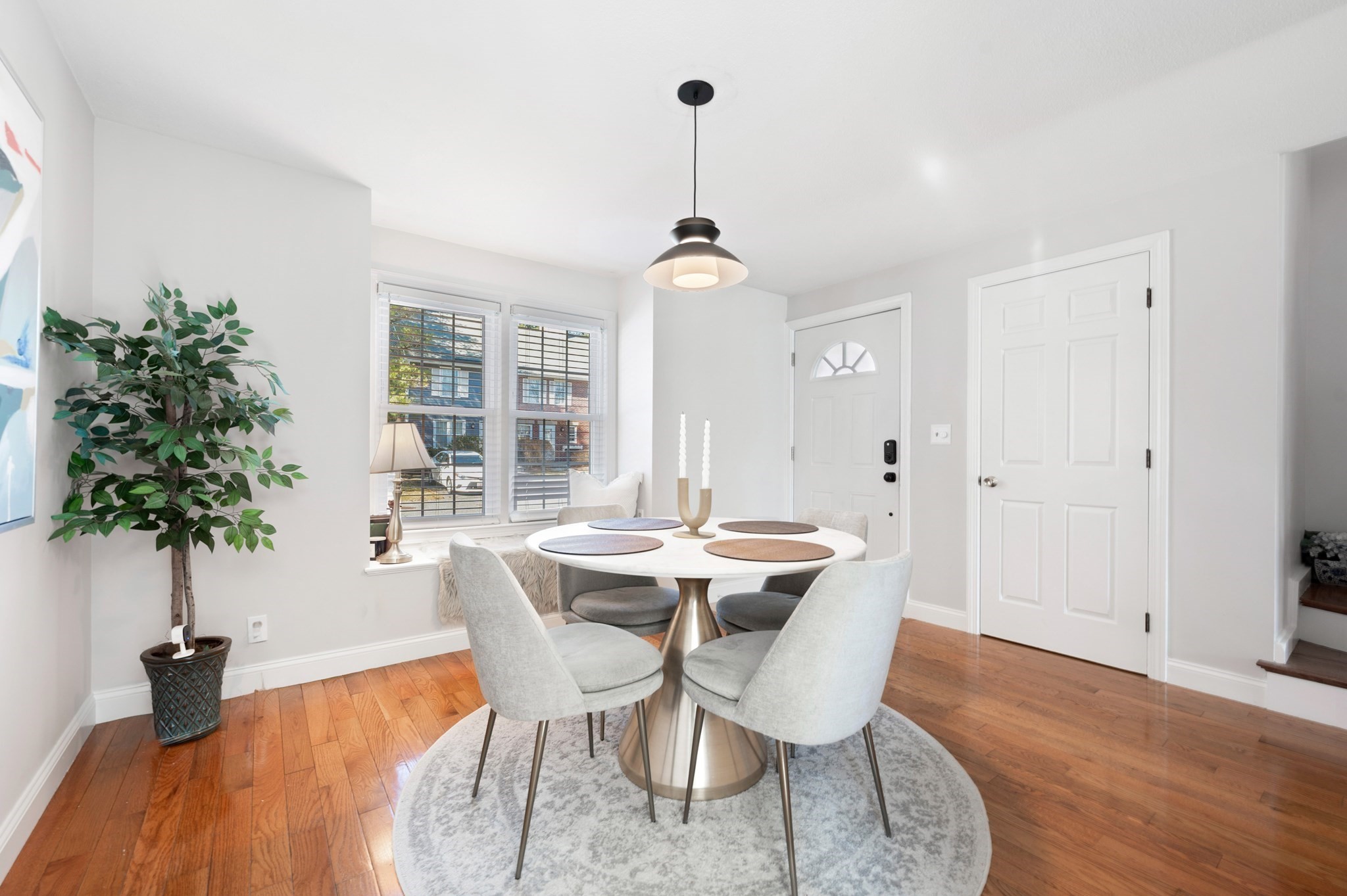 Swampscott 2 Bed 2 Bath Condo for Sale 485,000