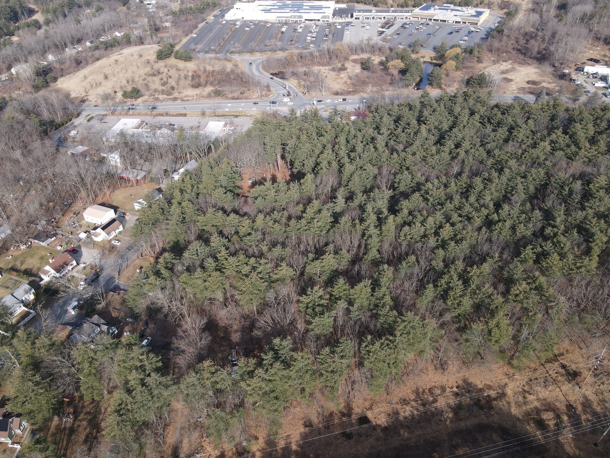 77 Electric Ave, Lunenburg, MA 01462 - Image 4