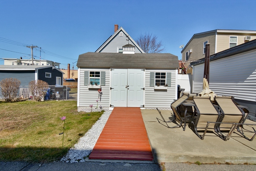 190 Willow St, Lawrence, MA Image 39