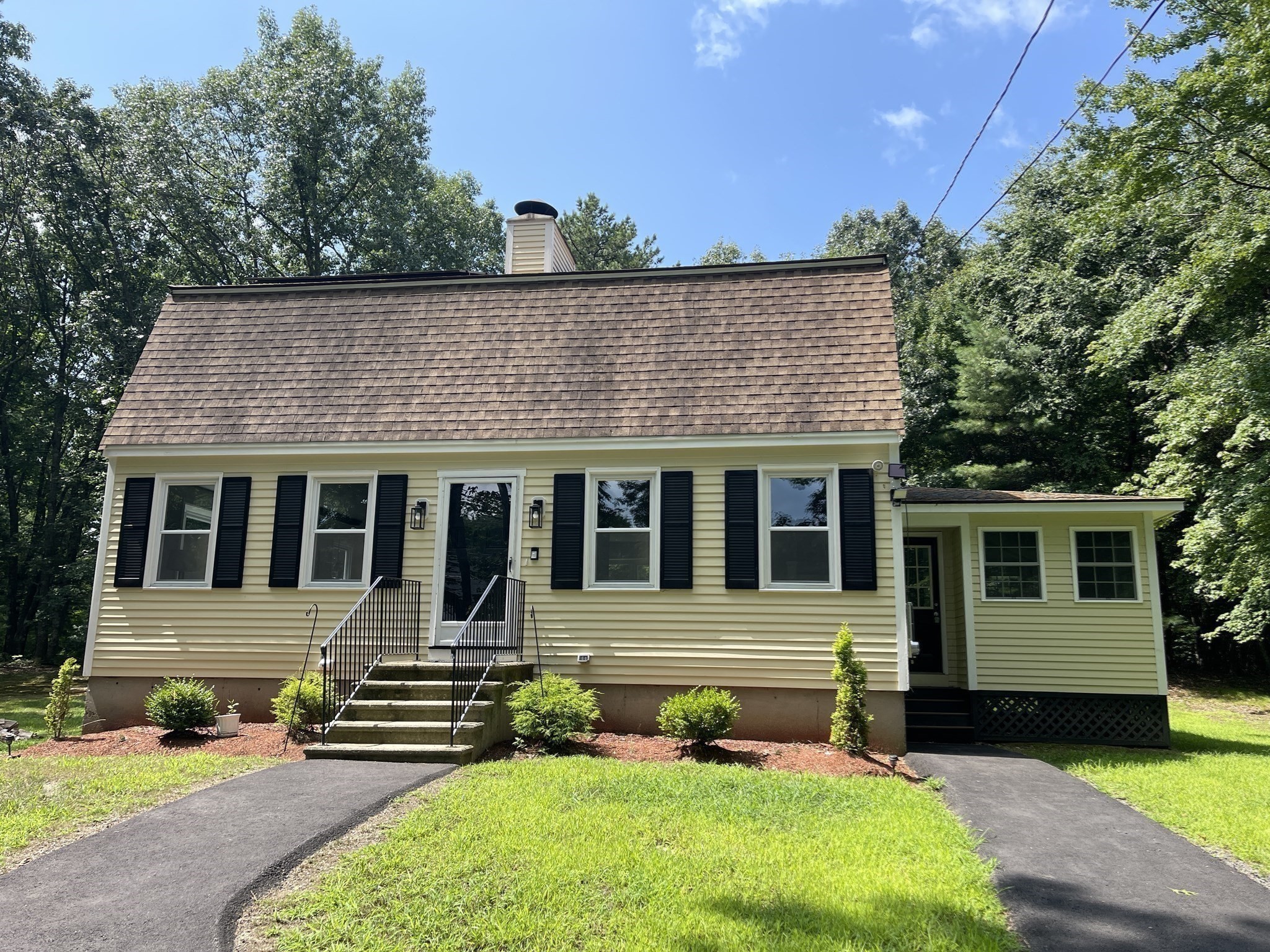 Colony Heights - Tyngsborough