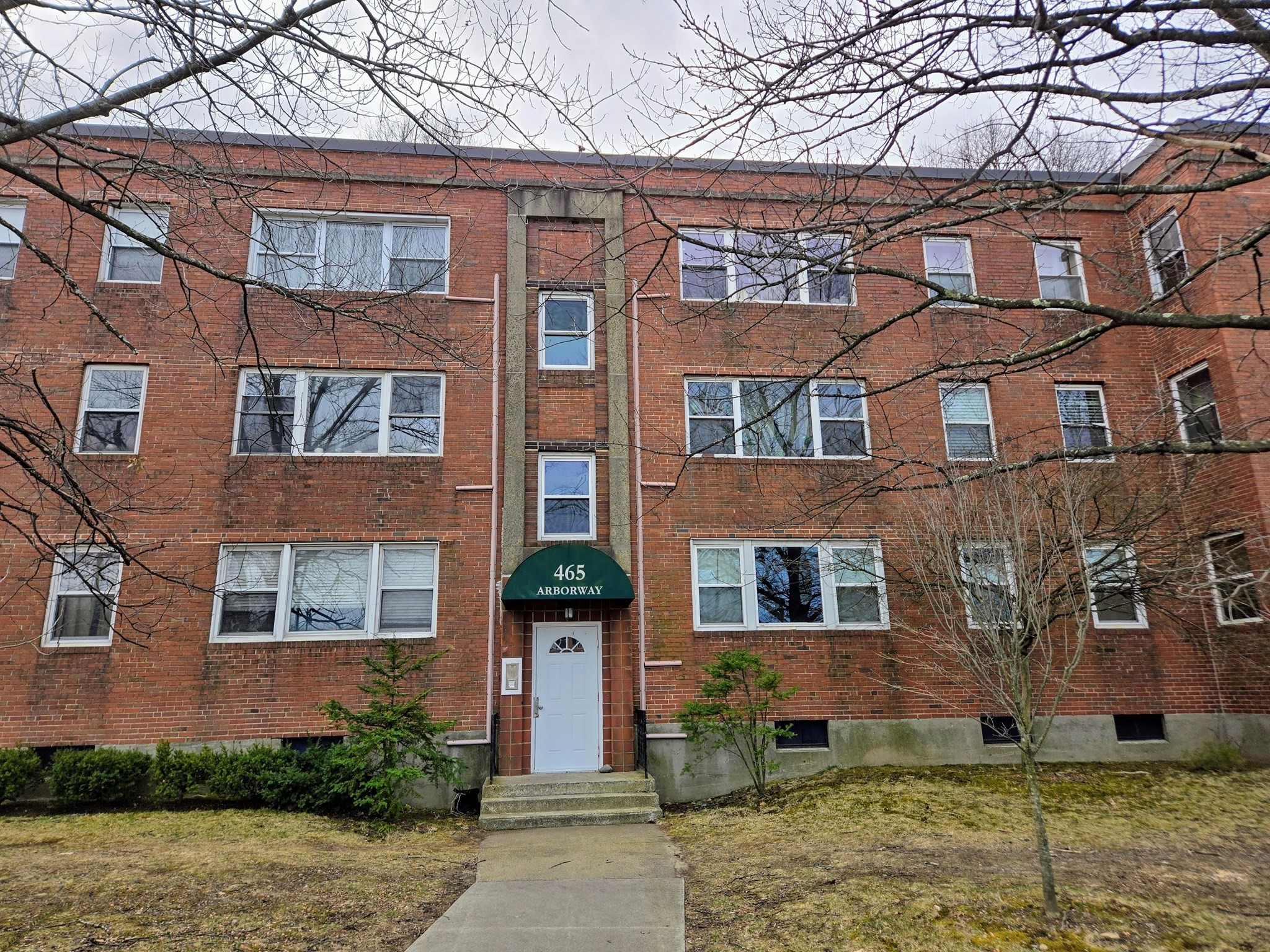 Jamaica Plain 2 Bed 1 Bath Condo for Sale 358,000