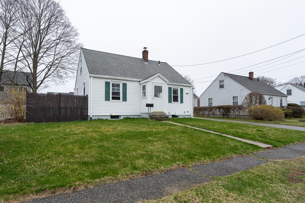 11 Colonial Rd, Woburn, MA Image 30