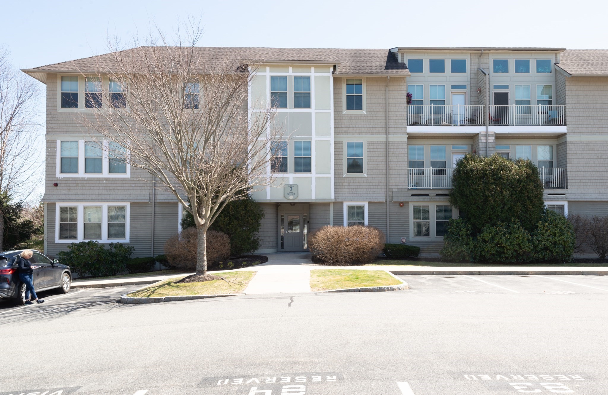 North Andover 2 Bed 2 Bath Condo for Sale 459,000