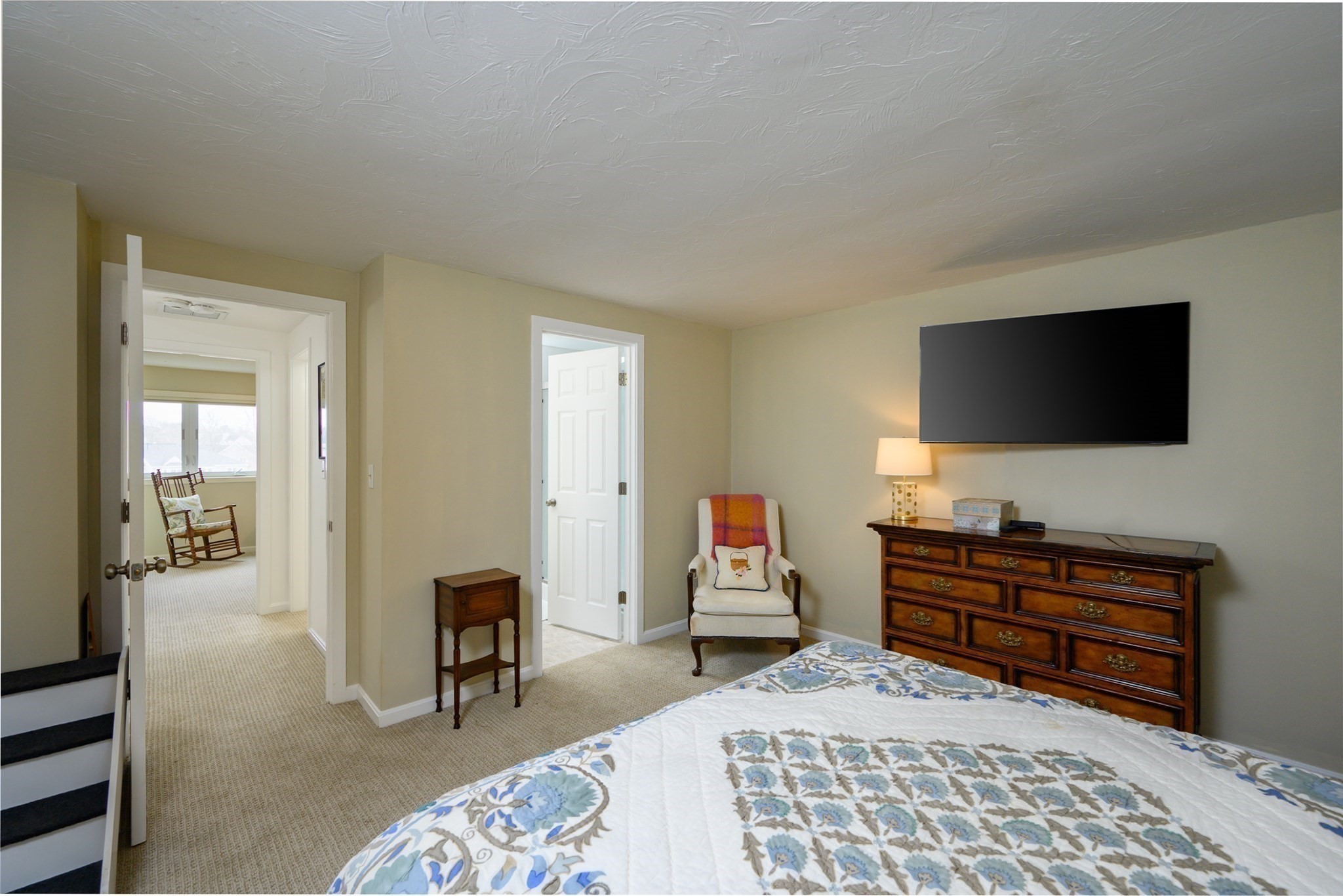 Plymouth 2 Bed 2 Bath Condo for Sale 419,900