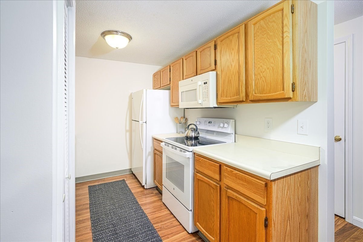 Northbridge 2 Bed 1 Bath Condo for Sale 280,000