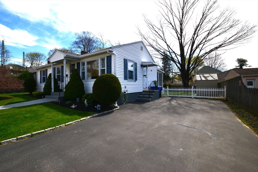 6 Lowell Dr., East Providence, RI Image 2