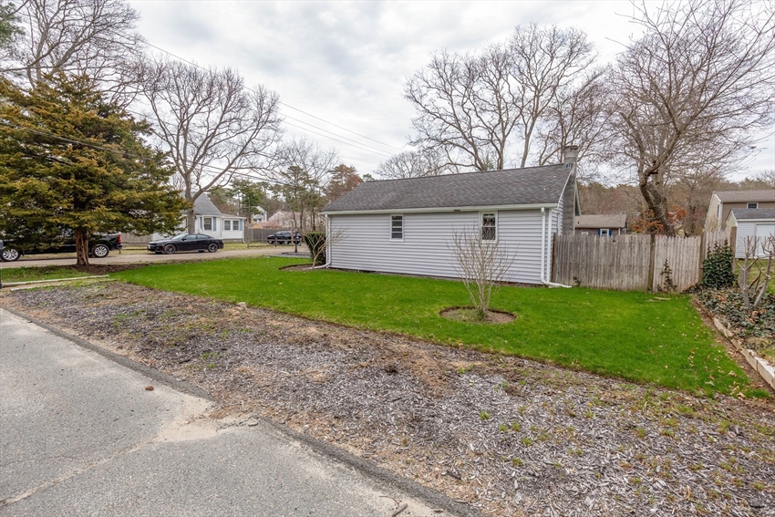 16 Spruce St, Plymouth, MA Image 25