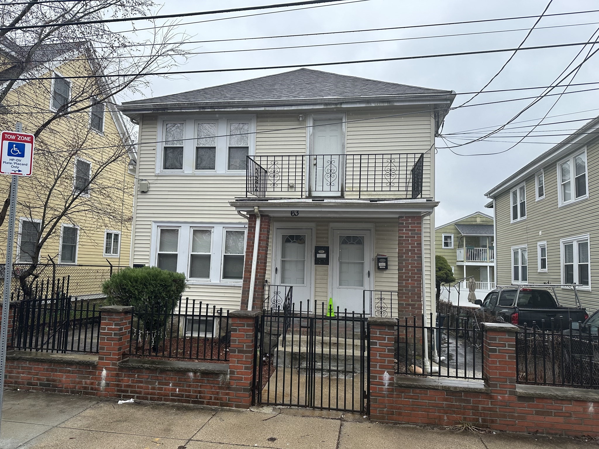 Roslindale 5 Bed 3 Bath MultiFamily Home for Sale 850,000