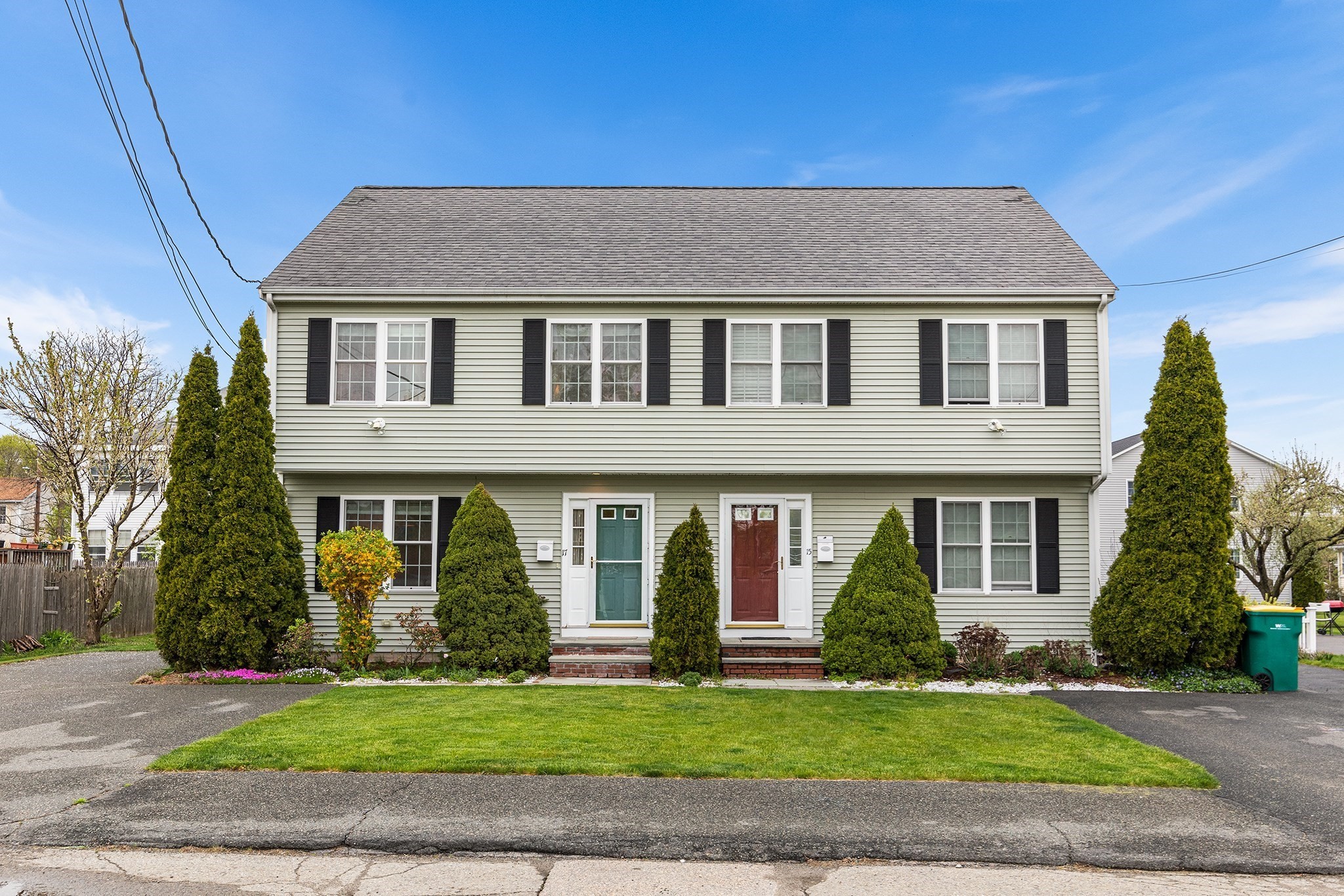 Norwood 3 Bed 2 Bath Condo for Sale 499,900