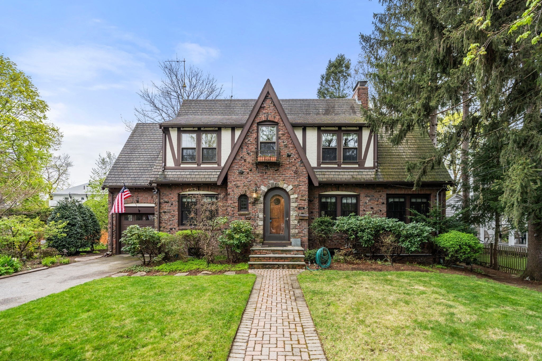 Newton 3 Bed 3 Bath Home for Sale 1,275,000