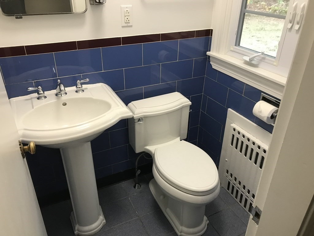 229 Worcester-providence Turnpike, Sutton, MA 01590 - Image 12