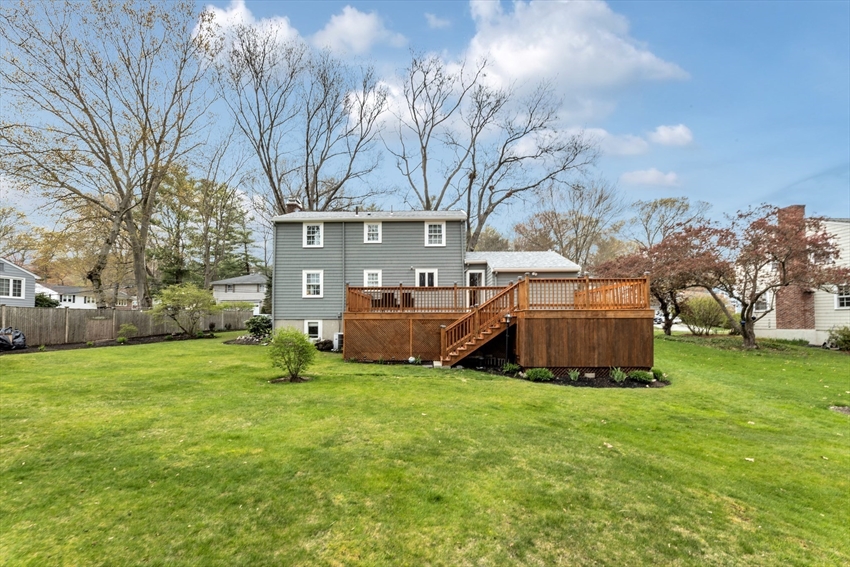 140 Colwell Dr, Dedham, MA Image 2