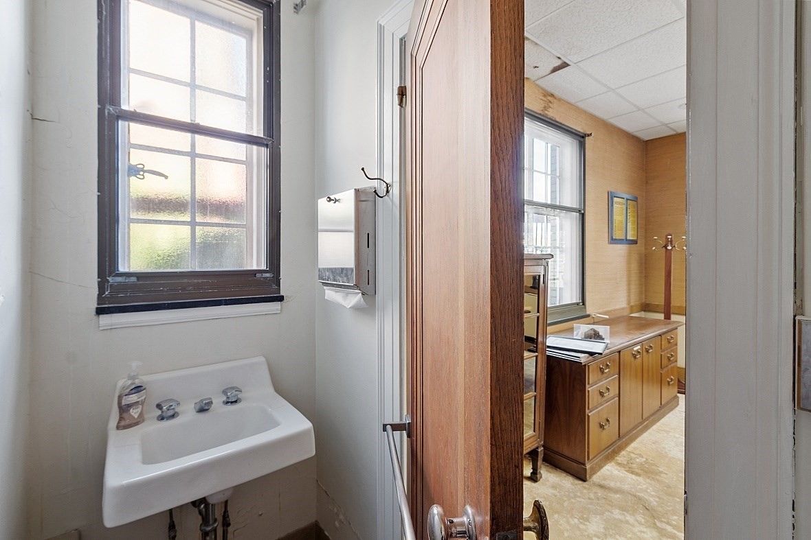 444 Main St, Athol, MA 01331 - Image 19