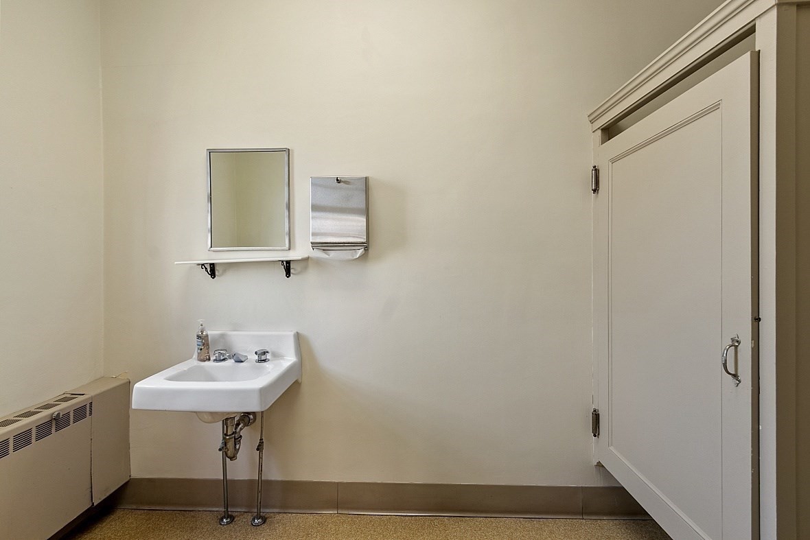 444 Main St, Athol, MA 01331 - Image 29