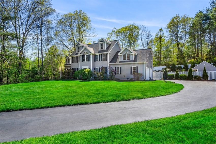 6 Holly Drive, Chelmsford, MA Image 3