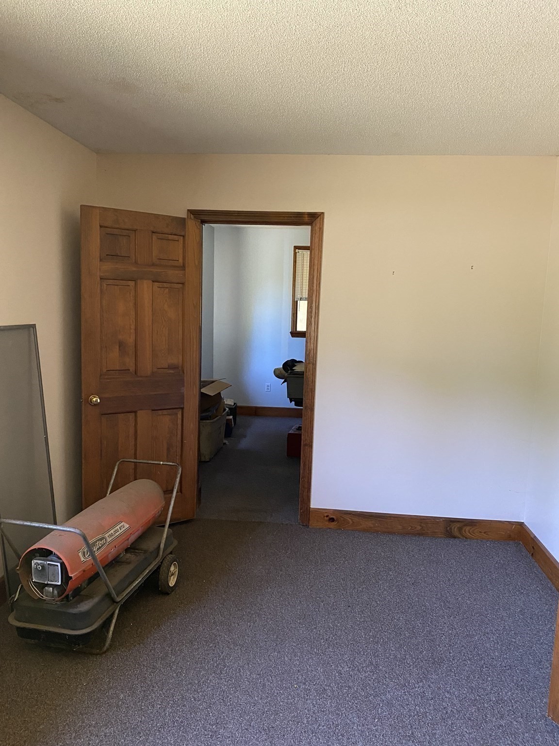 26 Crescent St, Ware, MA 01082 - Image 12