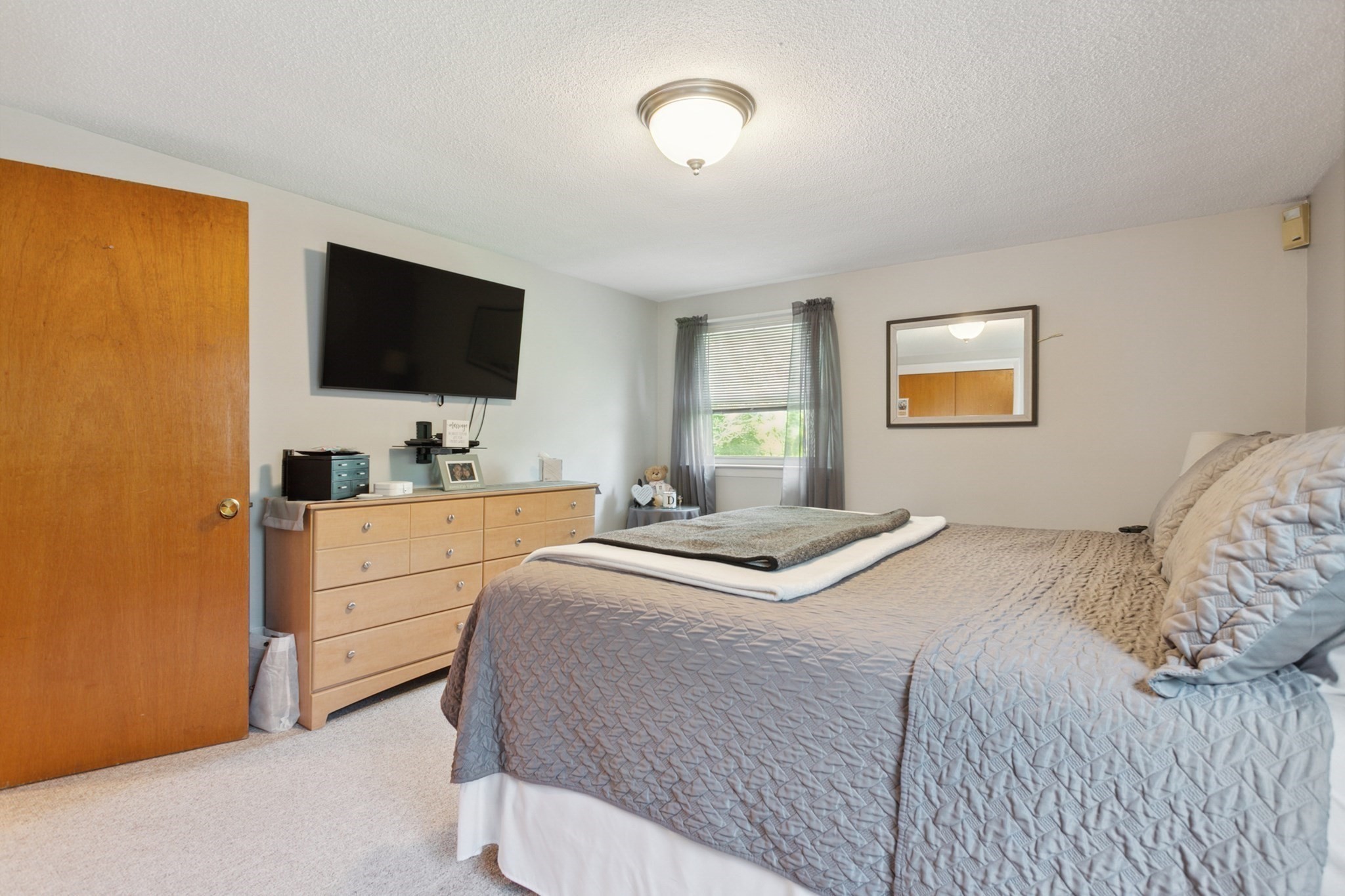 Stoneham 4 Bed 2 Bath MultiFamily Home for Sale 929,900