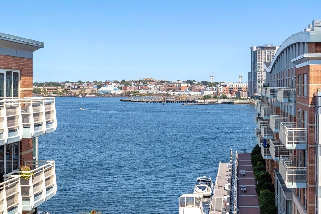 2 Battery Wharf Unit 2504, Downtown, Boston, MA 02109