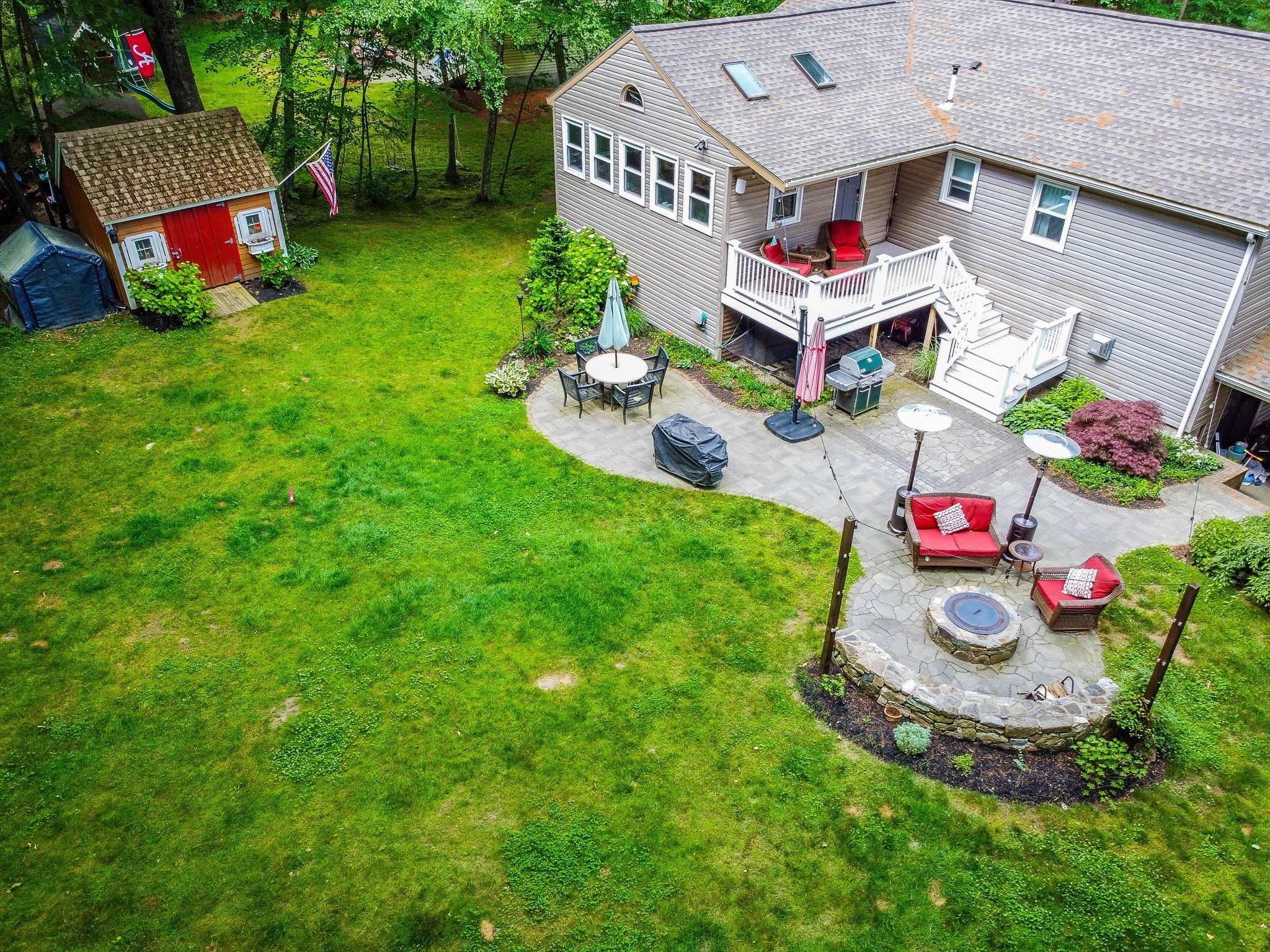 Holliston 3 Bed 2 Bath Home for Sale 725,000